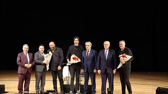 Taksim Trio Talas'ta muhteşem konser verdi