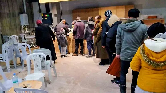 Talas'ta sosyal tesis ve çadırlarda sıcak çorba ikramı