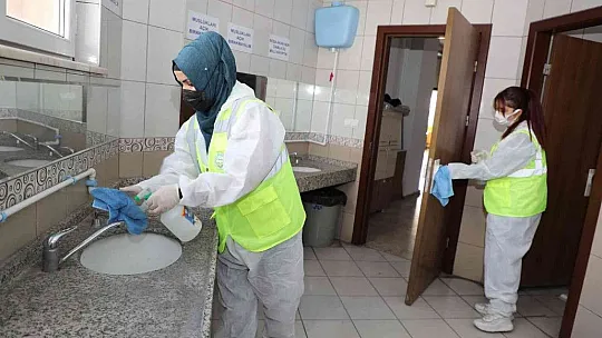 Talas'taki okullarda hijyen çalışması yapıldı