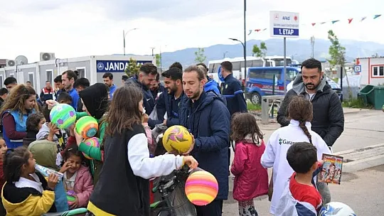 Şampiyon Talasgücü yakışanı yaptı