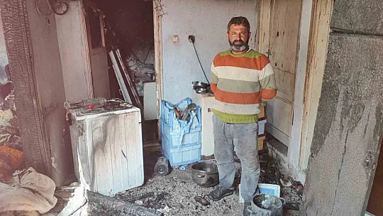Tarım işçisi ailenin evi yandı, biriktirdikleri 25 bin lira kül oldu