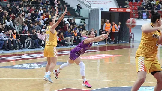 Melikgazi Kayseri Basketbol ağır yaralı