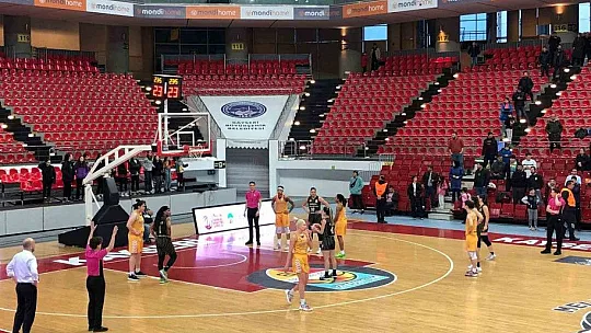 Melikgazi Kayseri Basketbol kümede kaldı