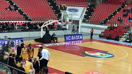 Melikgazi Kayseri Basketbol kümede kaldı
