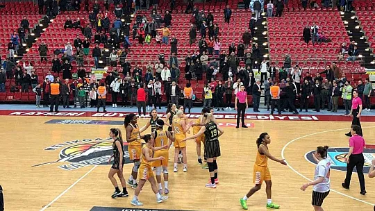 Melikgazi Kayseri Basketbol kümede kaldı