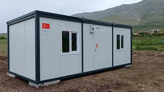 Vatandaşlara konteynerleri verildi...