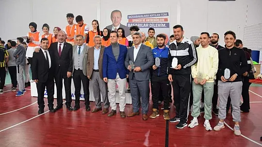 Voleybol Turnuvası Sona Erdi