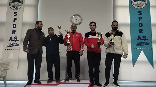 Müsabakalara katılmaya hak kazandılar