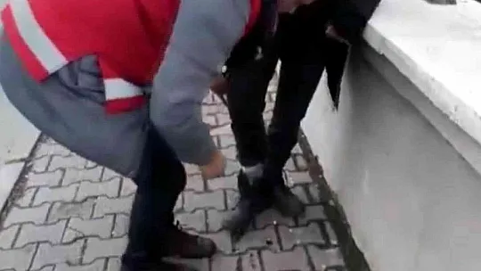 Torbacı böyle enselendi