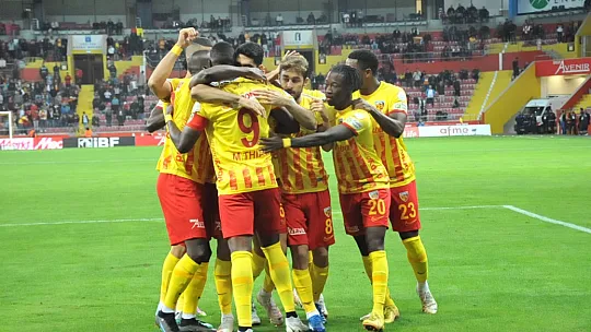 İlk yarıda gol sesi çıkmadı