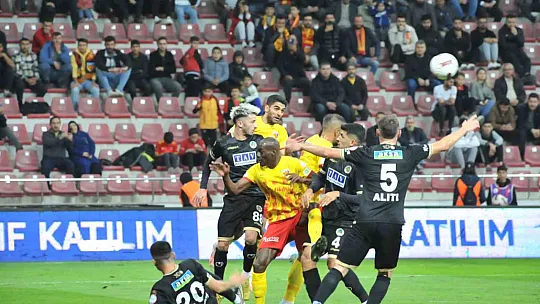 İlk yarıda gol sesi çıkmadı