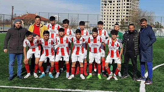 U16 Ligi'nde finale kalan takımlar belli oldu