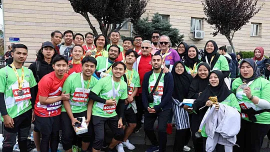 Uluslararası Kayseri Yarı Maratonu başladı