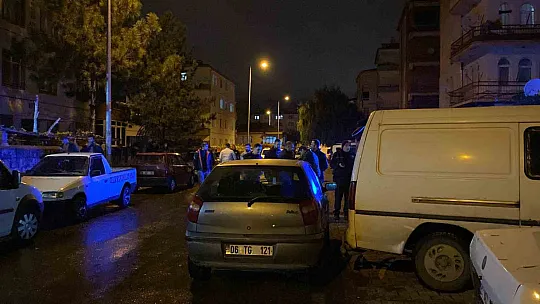 Üç şahıs gözaltına alındı