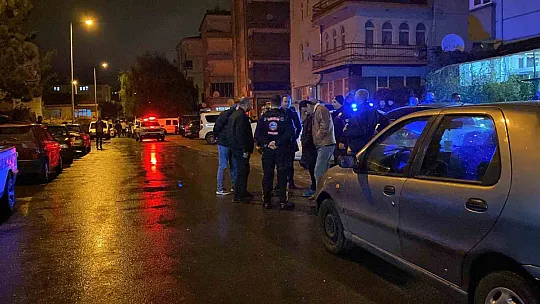 Üç şahıs gözaltına alındı