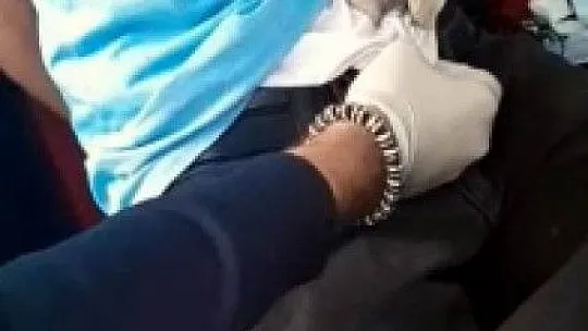 İç çamaşırından çıktı