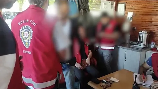 Kovalamaca sonucu yakayı ele verdiler!