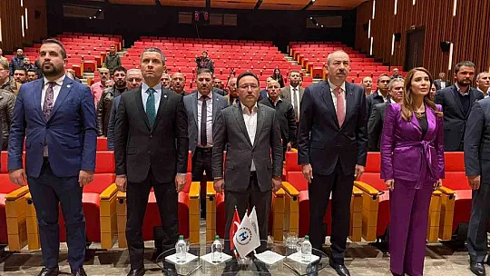 Vali Çiçek'ten Erciyes açıklaması