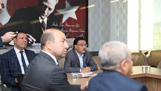 Vali Çiçek'ten il müdürlüğüne ziyaret!