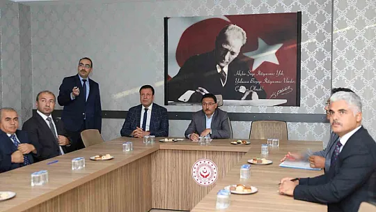 Vali Çiçek'ten il müdürlüğüne ziyaret!