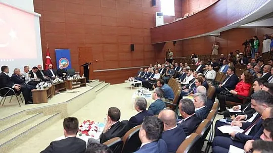 Vali Çiçek'ten 'turizm' açıklaması