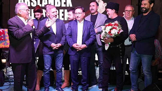 790 yıllık tarihi kervansarayda muhteşem konser