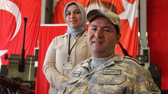 Bir günlüğüne asker oldular