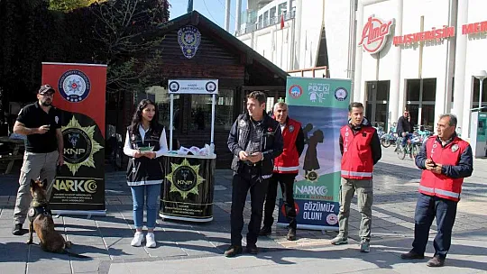 Vatandaşlar Narkotik Suçlarla İlgili Bilgilendirildi