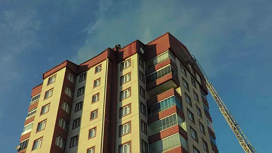 Yangını film izler gibi izlediler