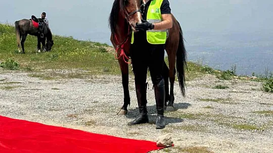 Atlı tırmanış...