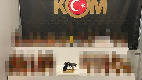 Yılbaşı öncesi sahte alkol operasyonu: Onlarca şişe sahte alkol ele geçirildi