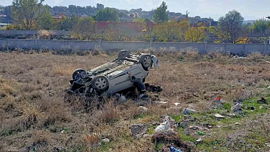 Kayseri'de otomobil takla attı