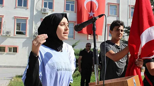 Zafer Bayramı Tomarza'da Kutlandı