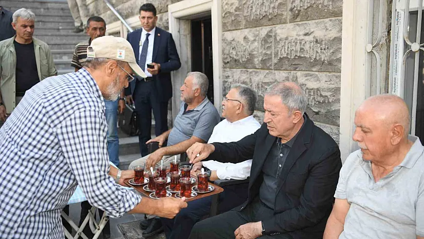 İldem'de vatandaşlarla bir araya geldiler