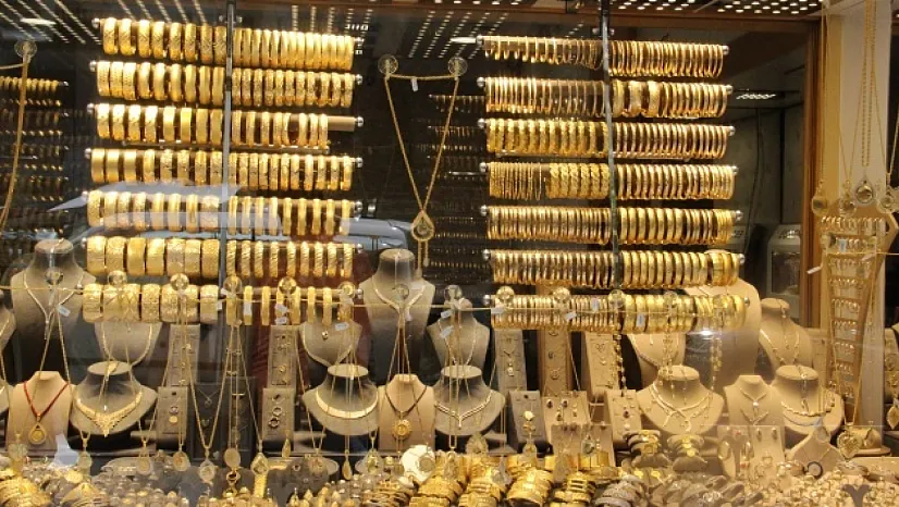 Altın fiyatları hafta sonuna nasıl başladı?