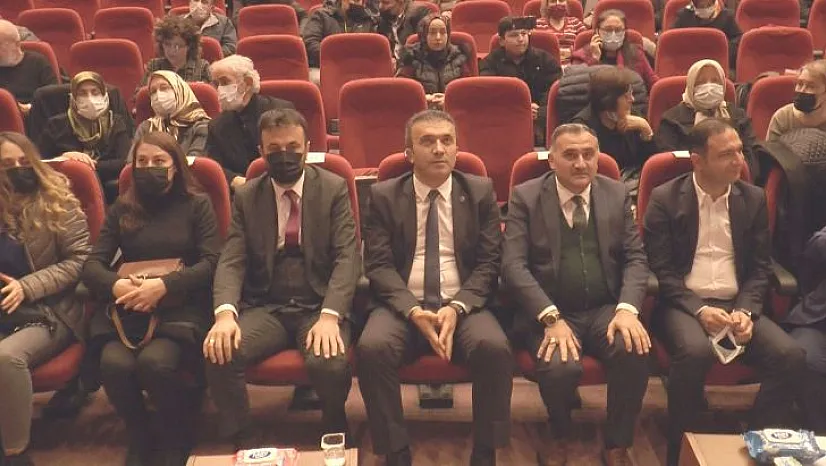 Aşık Seyrani türkülerle anıldı