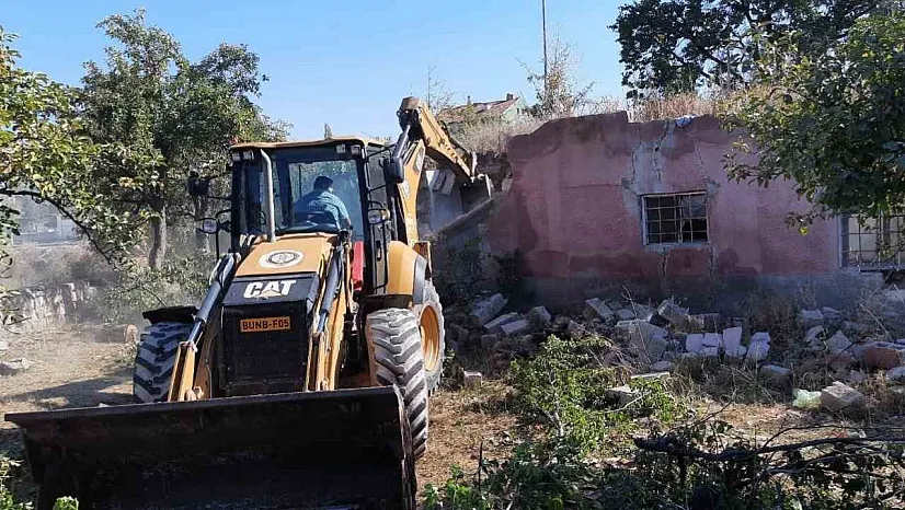O ilçede yenileme çalışmaları devam ediyor!
