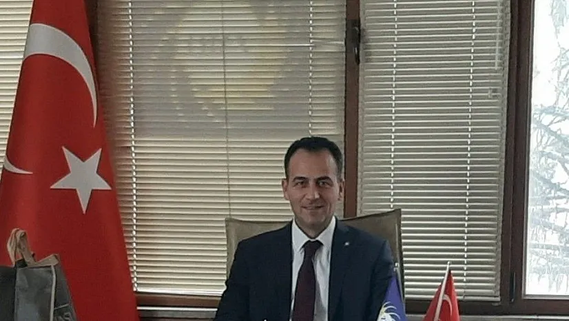 'Çekirgelerin İran ve Irak tarafına ulaşmaları Türkiye için risk taşıyor'