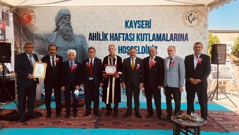 Develili esnaf yılın ahisi seçildi