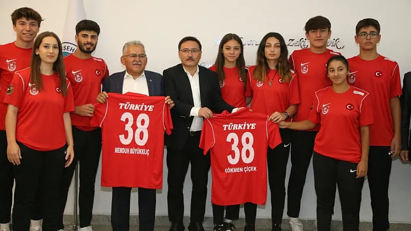Dünya Kupası'na Kayseri'de hazırlanıyorlar