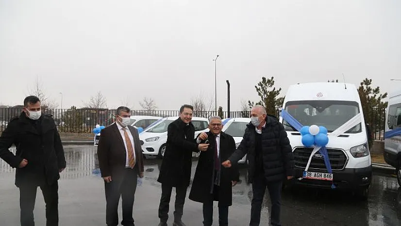 Engelsiz Yaşam Merkezi'ne 5 milyon TL'lik yeni araç desteği