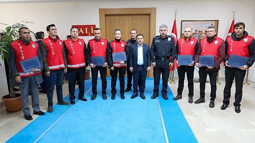 6 kişi yakalandı...