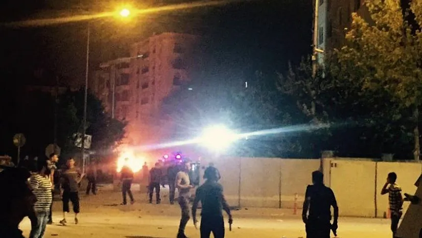Karakola hain saldırı 3 ölü 40 yaralı