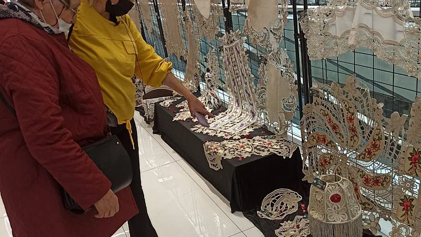 Dantel Anglez El Sanatları Sergisi'ne Yoğun İlgi
