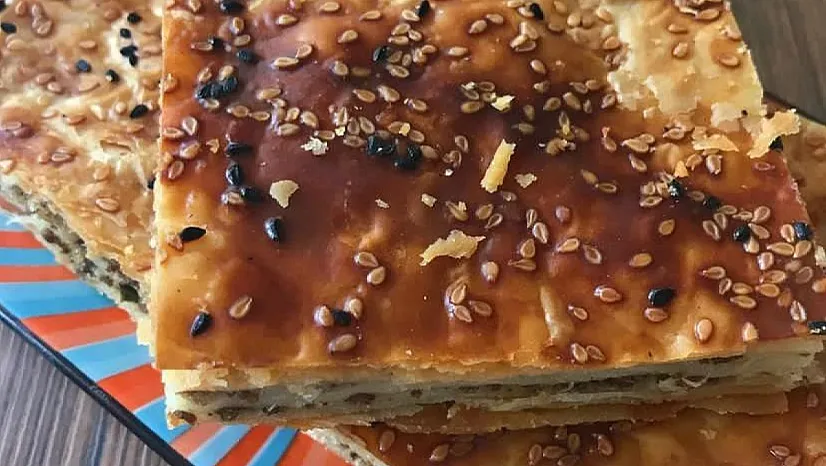 Kayseri'nin şahane lezzeti: Tandır böreği nasıl yapılır?