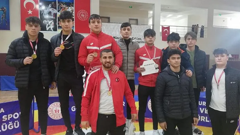 Kayserili pehlivanlar görücüye çıkıyor...