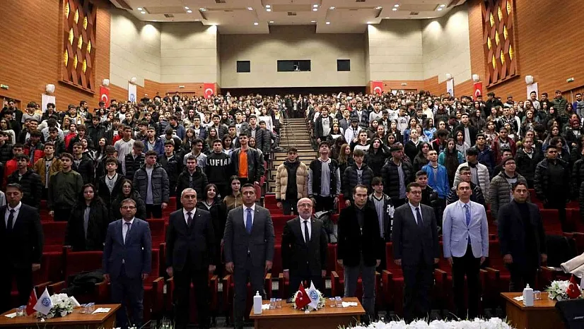 KAYÜ Rektörü Karamustafa, Öğrencilerle buluştu...