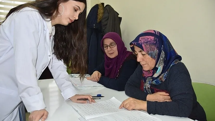 Kocasinan'da 252 kişi okuma yazma öğrendi