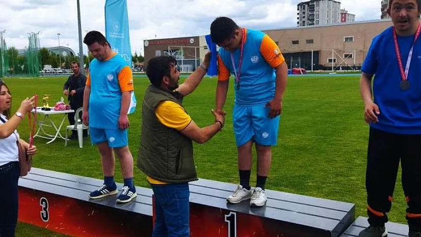 Kocasinan'ın özel sporcuları, madalyalara ambargo koydu
