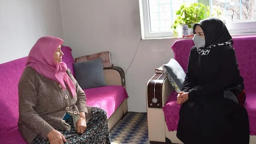 Kocasinan yaşlıları yalnız bırakmıyor